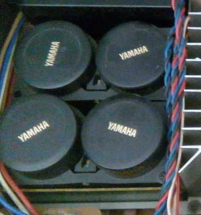 A-1000 - Kondensatory zasilacza